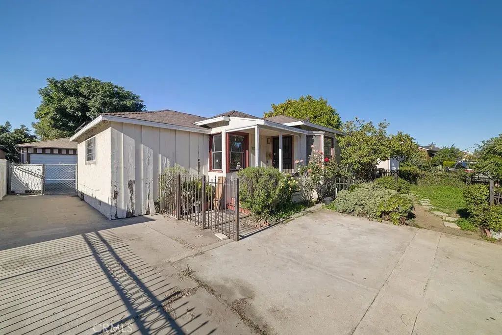 8103 Lullaby Lane, Panorama City