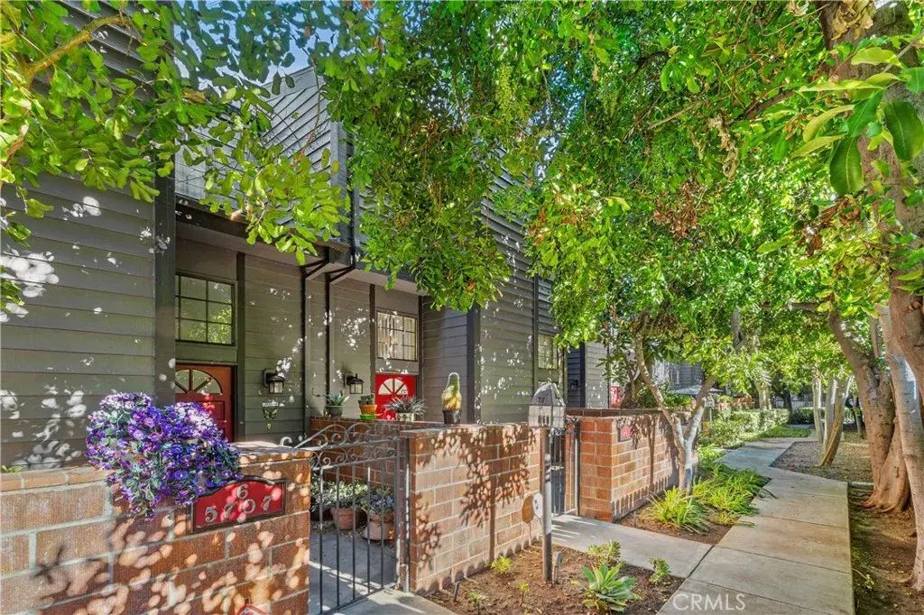 5707 Topanga Canyon Boulevard 5, Woodland Hills