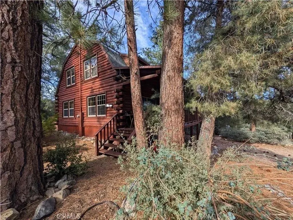 1901 Bernina Dr, Pine Mountain Club