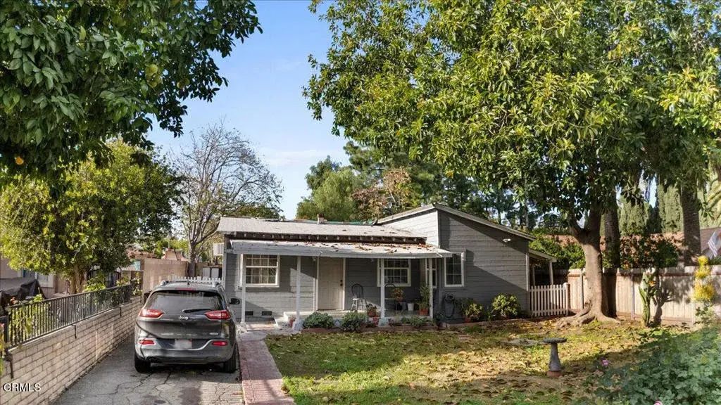 15043 Oro Grande Street, Sylmar