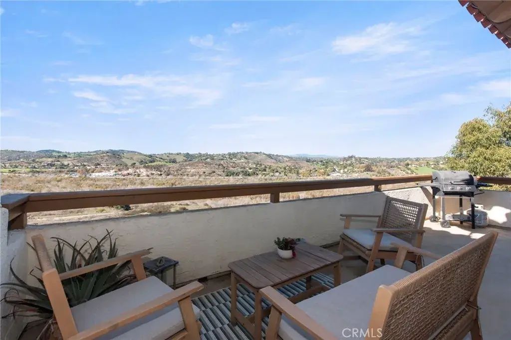 31940 Del Cielo Este D5, Bonsall