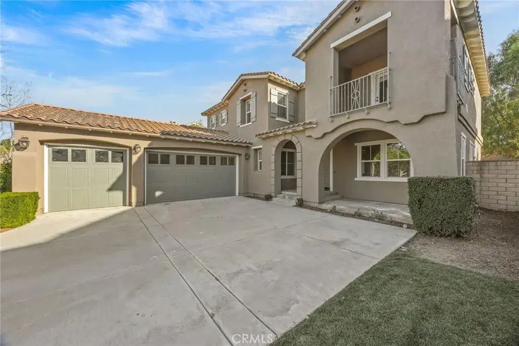 8863 Soothing Court, Corona
