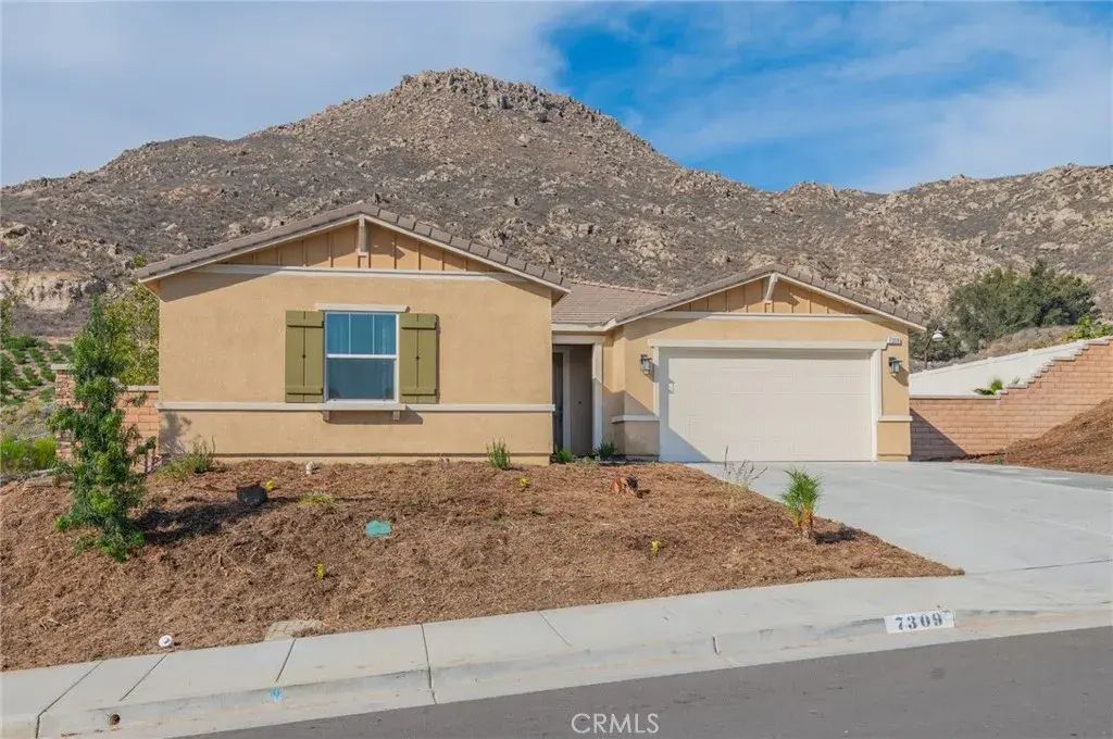 7309 Grazing, Riverside