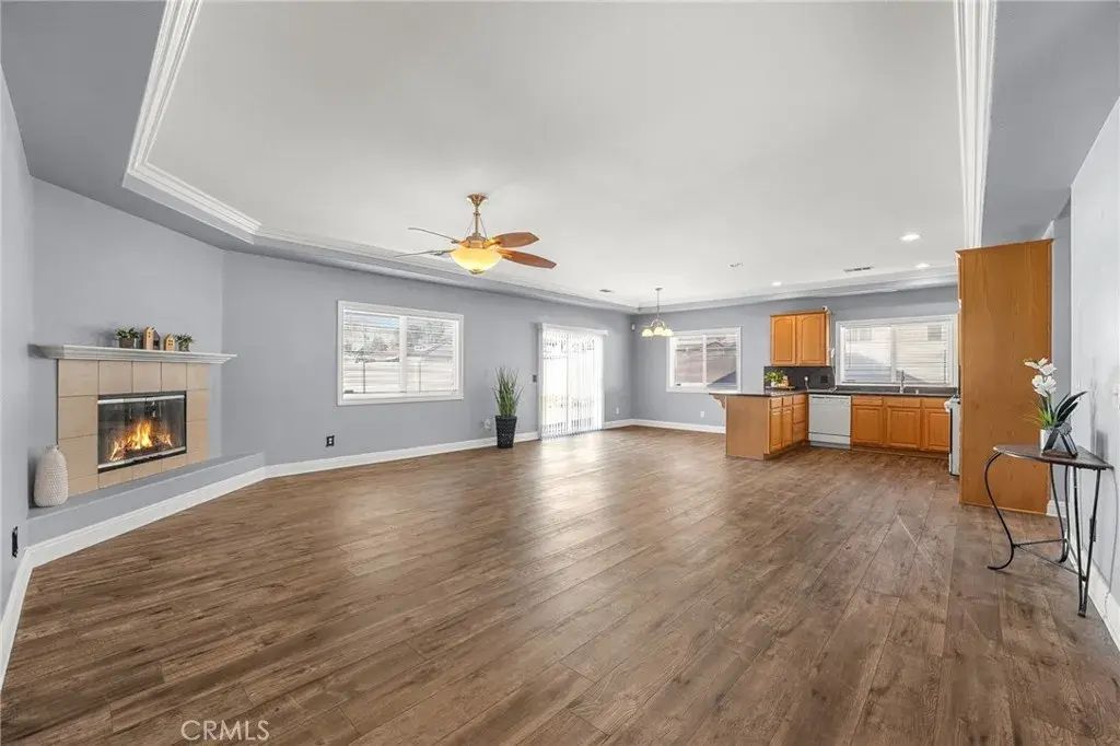 12929 Danbury, Whitewater