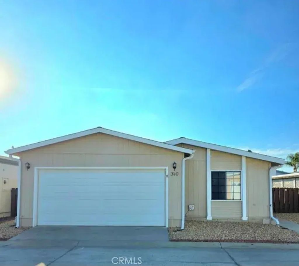 27250 Murrieta 390, Menifee