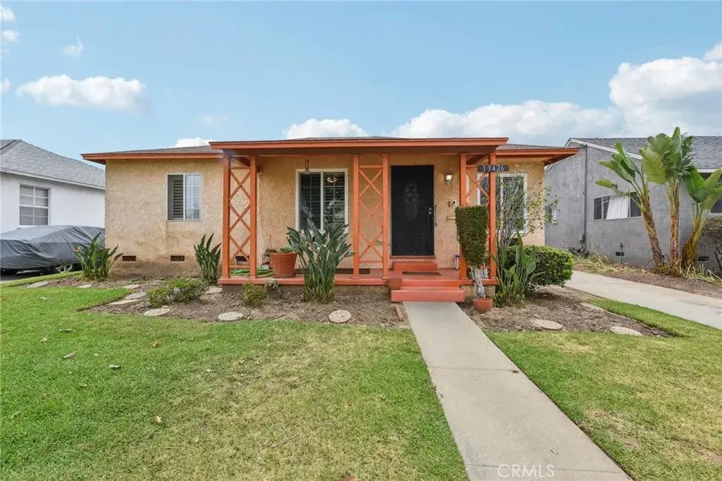 13426 Crocker Street, Los Angeles