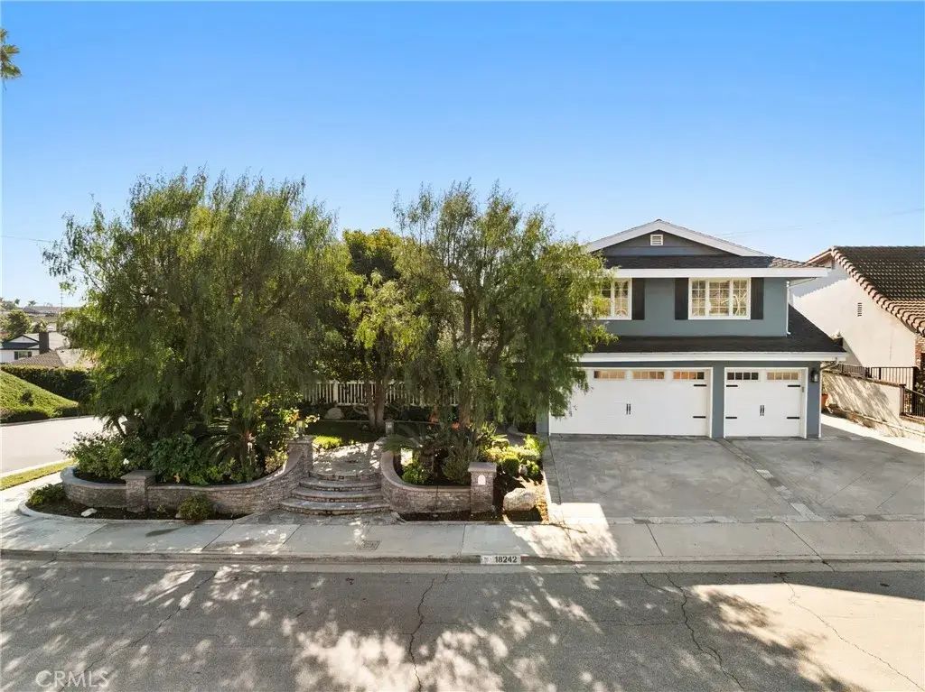 18242 Midbury, Brea