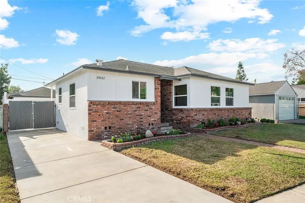 10612 Mclaren Street, Norwalk