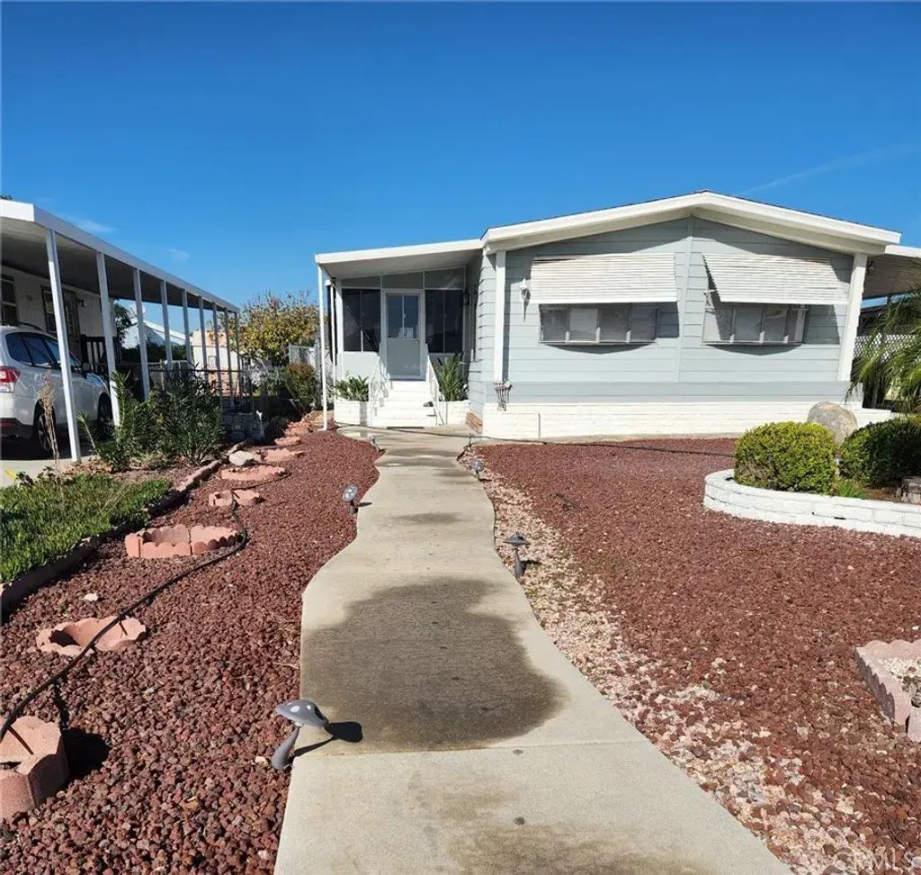 29120 Calle Cisne, Murrieta