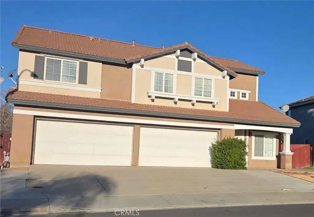 27297 Sierra Madre Drive, Murrieta