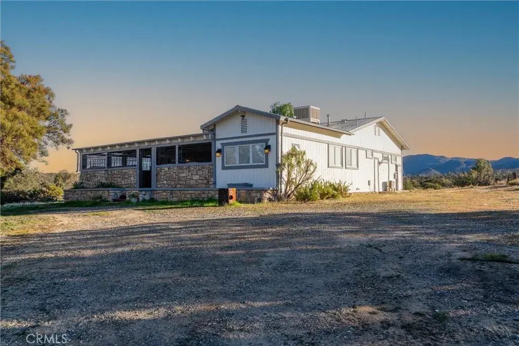 44270 Arya Court, Anza