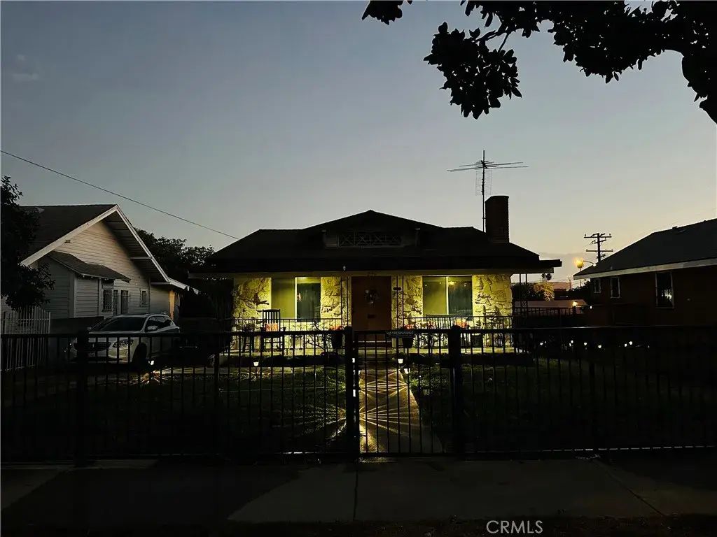 236 W 127th, Los Angeles