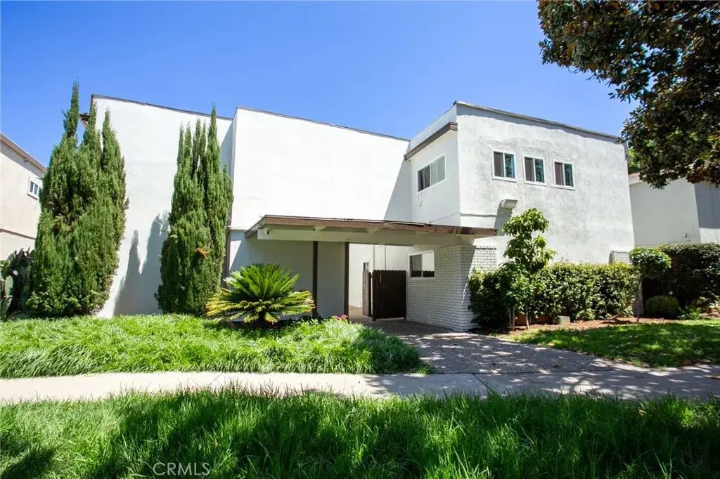 705 E Santa Fe Avenue, Fullerton