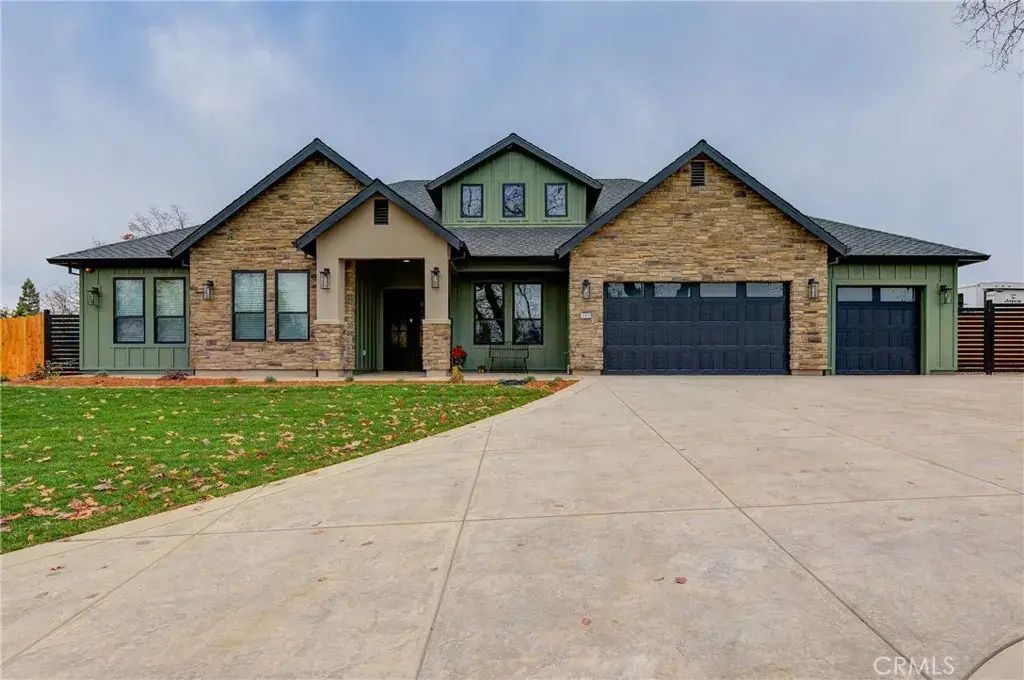 461 Tigertail, Paradise