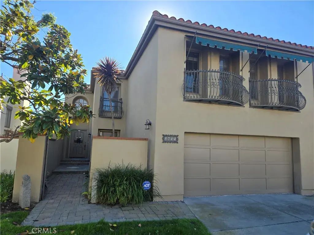 5704 Miguel Way, Long Beach