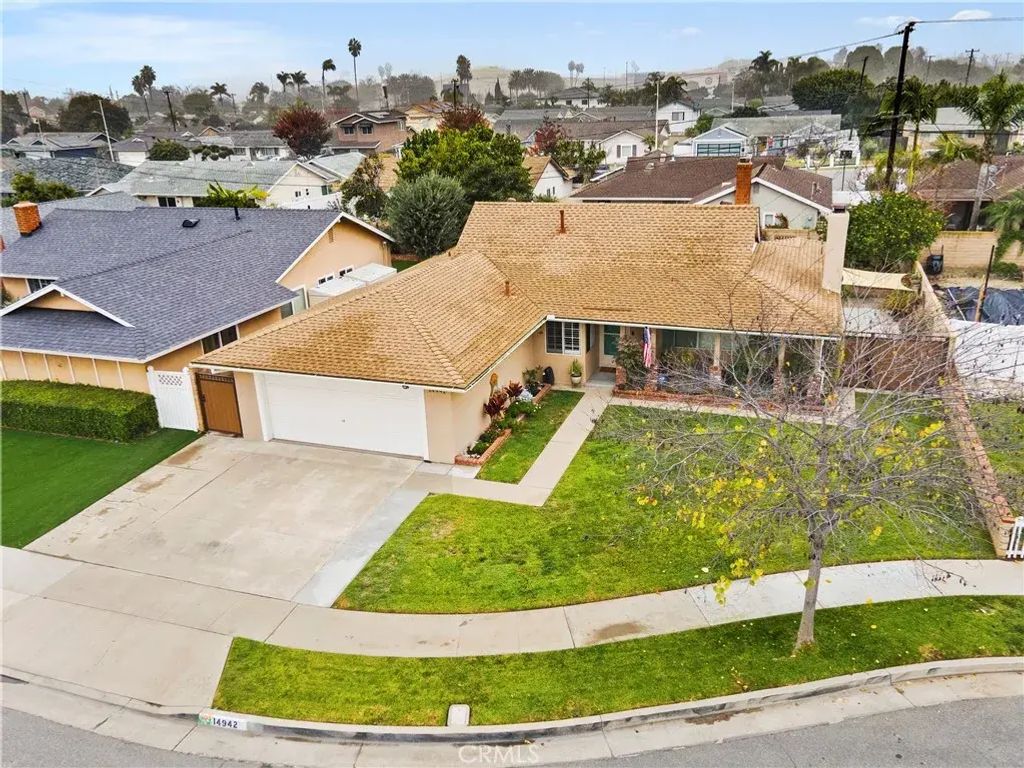 14942 Quill Circle, Huntington Beach