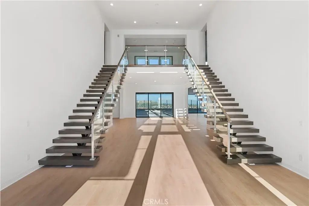 20120 W Marlow Lane, Porter Ranch