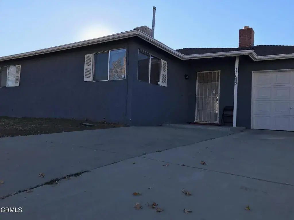 44059 Fern Avenue, Lancaster