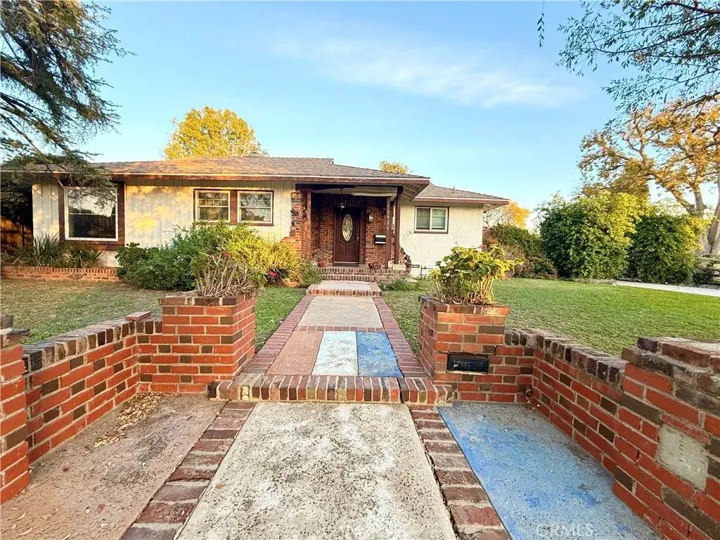 10926 Ruffner Avenue, Granada Hills