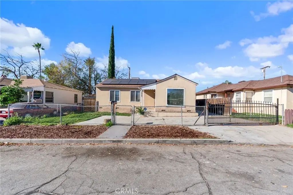 1572 Belle, San Bernardino