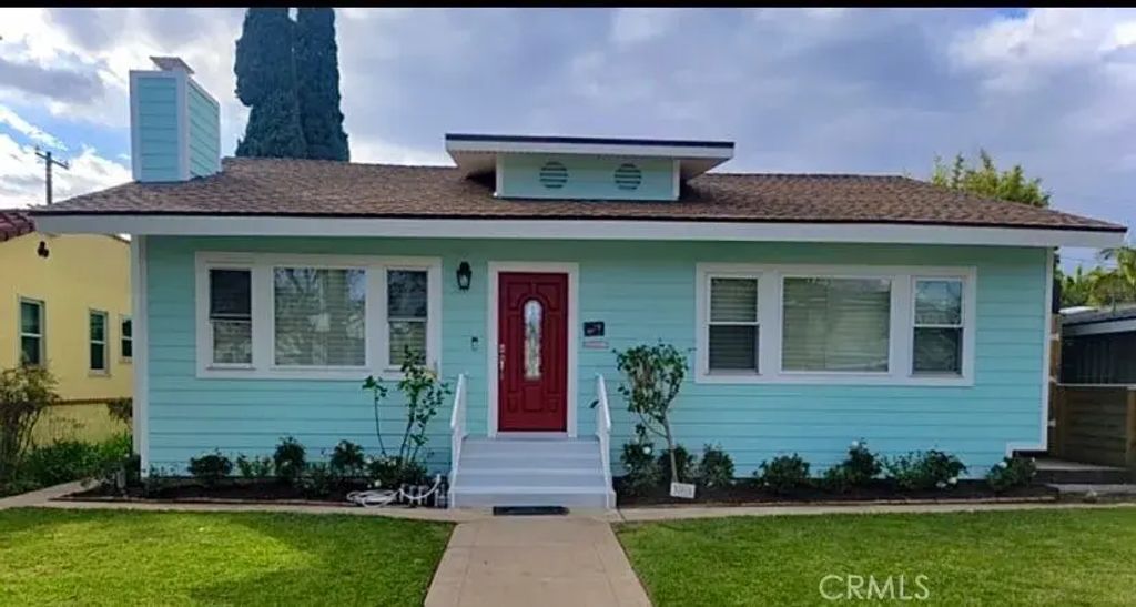 305 Roycroft, Long Beach
