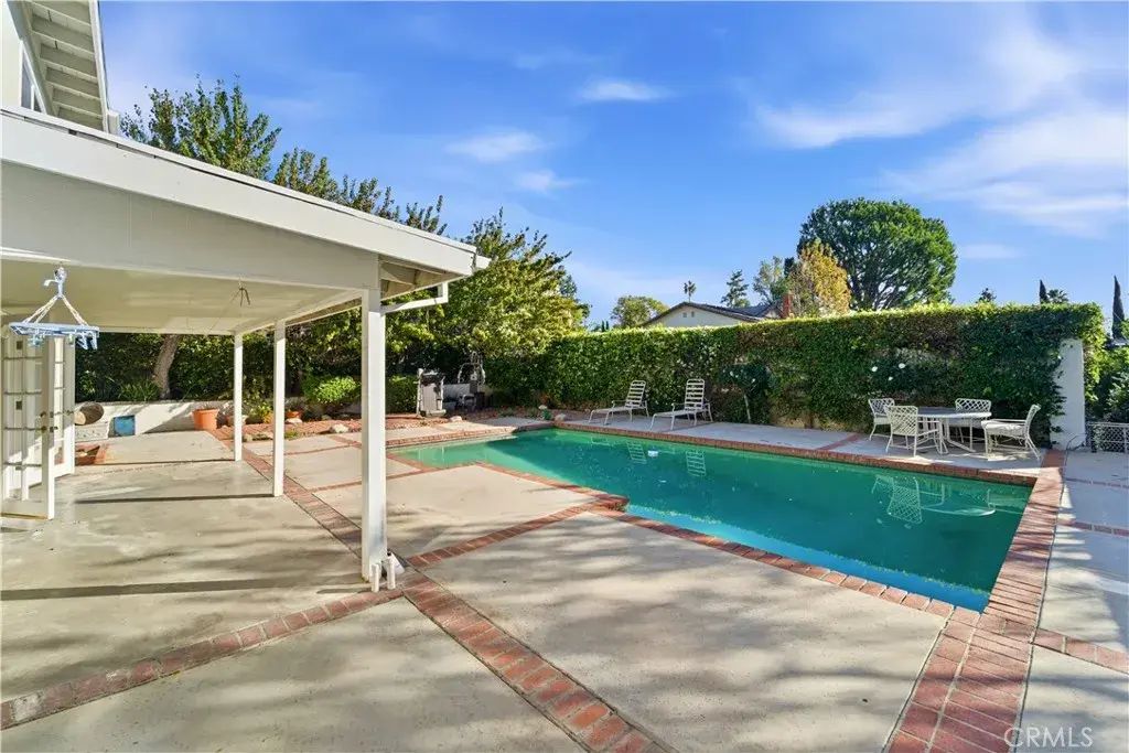 11344 Baird Avenue, Porter Ranch