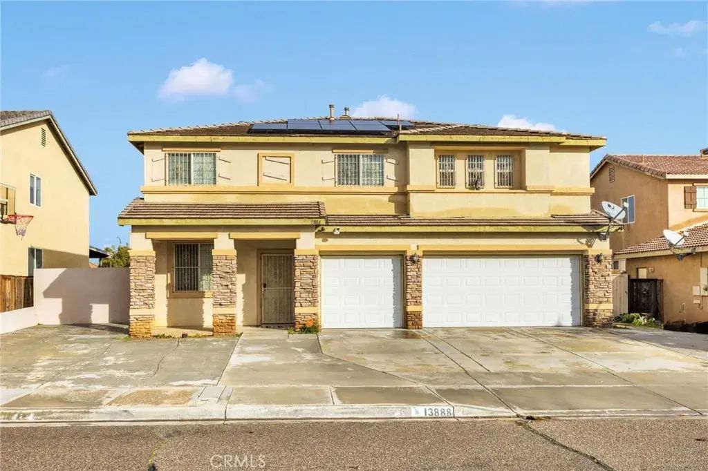13888 Chestnut, Victorville