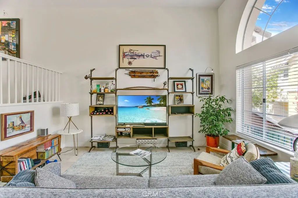 307 Marinella Aisle, Irvine