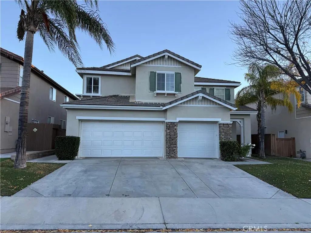 26574 Oakdale Canyon, Canyon Country