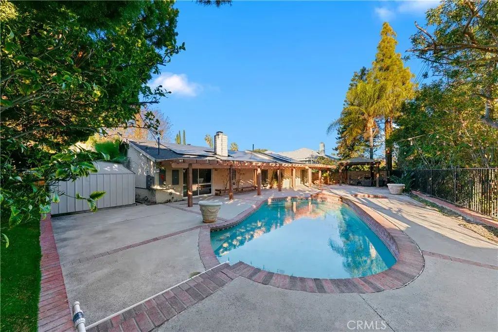 22046 Parthenia Street, West Hills
