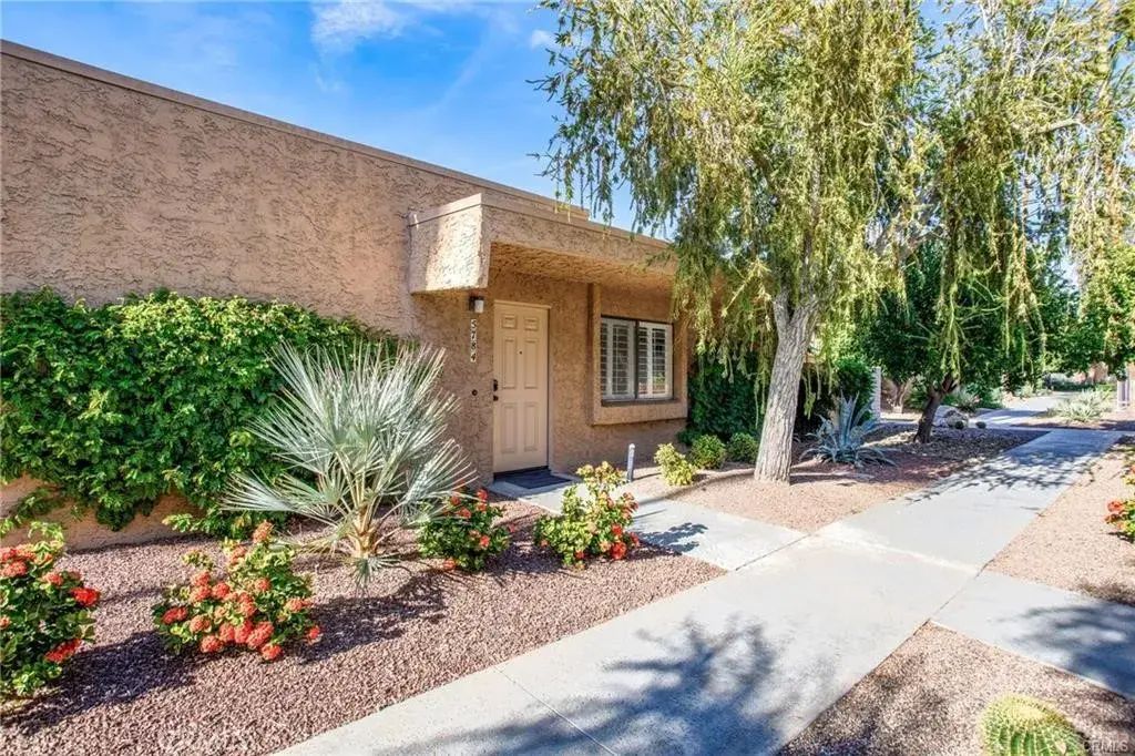 5784 Los Coyotes, Palm Springs