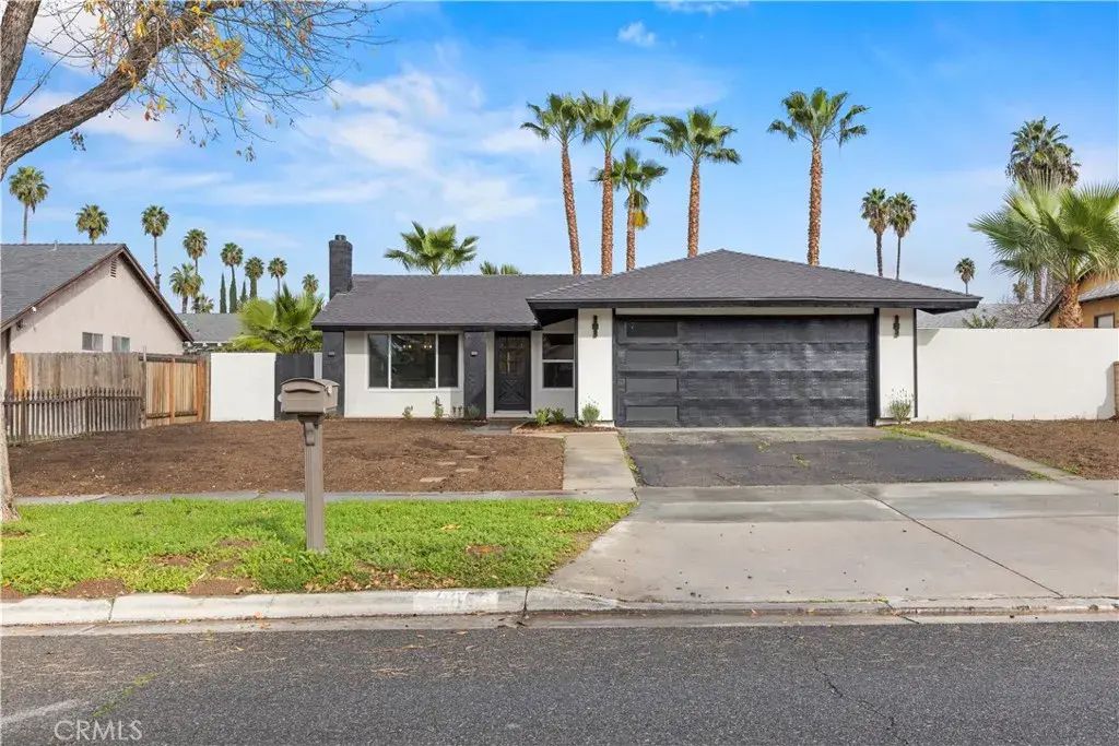 2875 Myers, Riverside