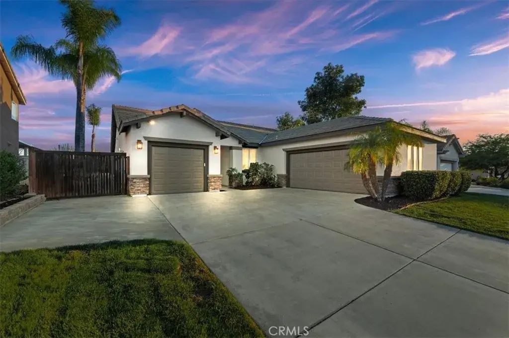 40355 Miklich, Murrieta