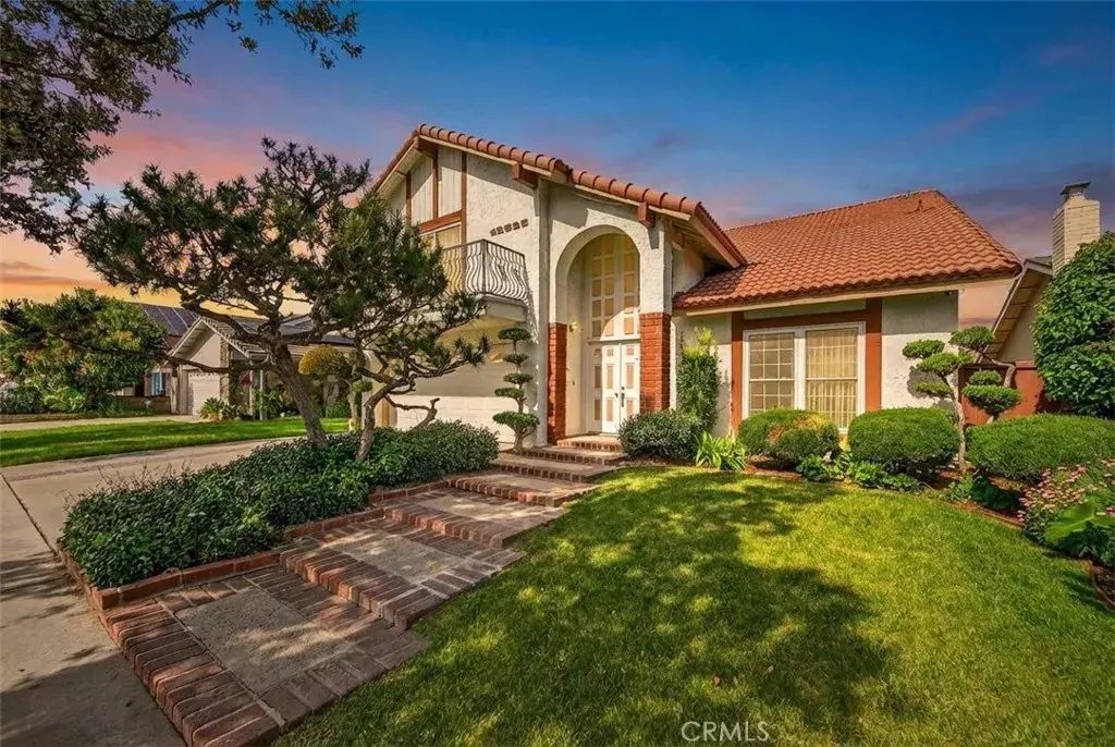 12525 Semora Street, Cerritos