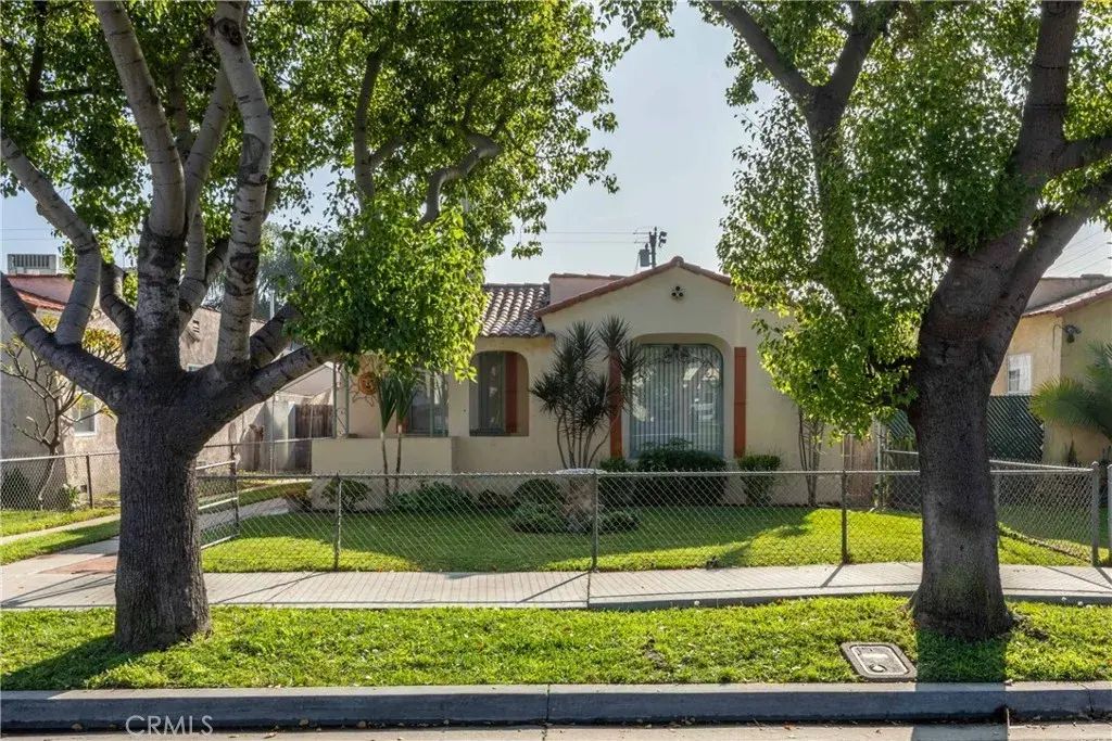1228 E 64th, Long Beach