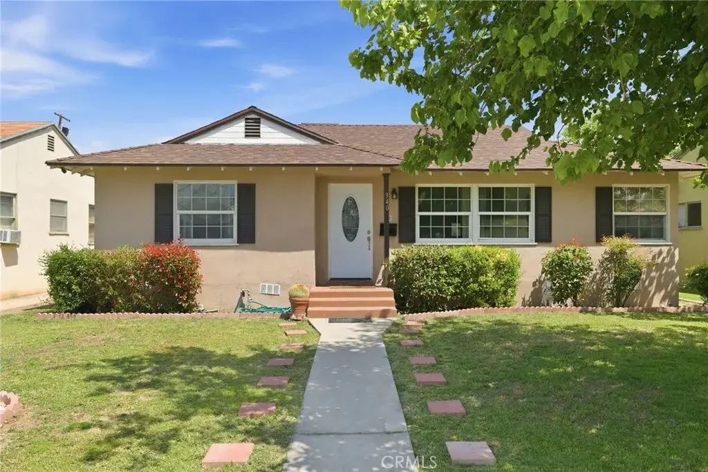 340 Western, Bakersfield