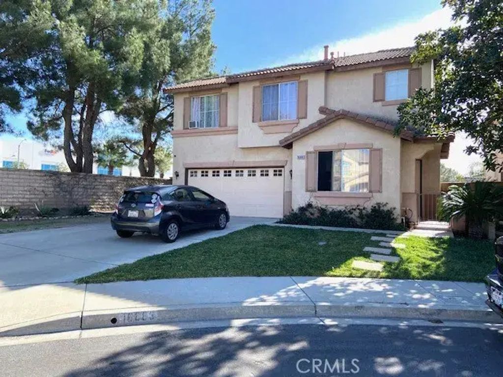 16883 Hazeltine Court, Fontana