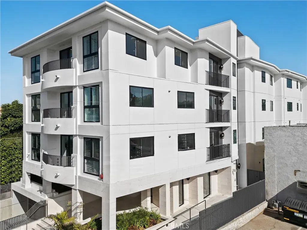 4214 Fulton Avenue 302, Studio City