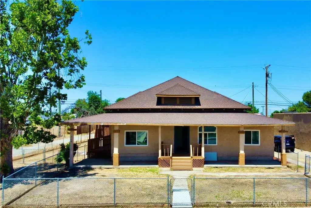 128 E 1st, Buttonwillow