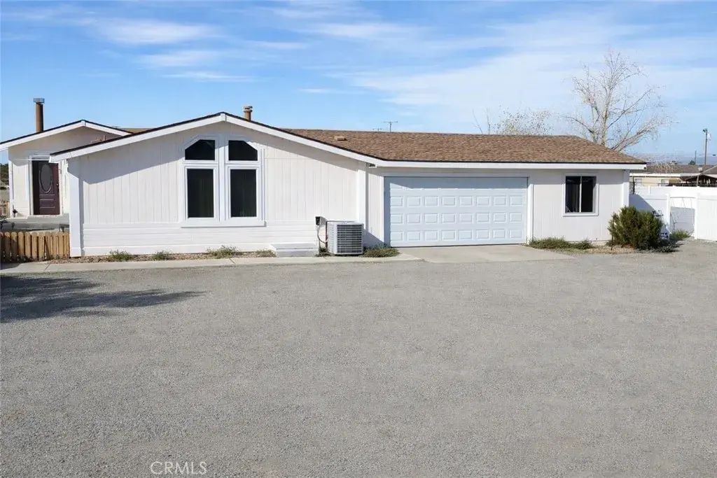 13525 Monte Vista Street, Phelan