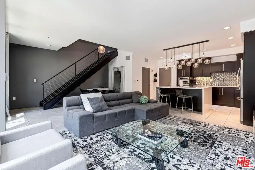 13045 Pacific Promenade 107, Playa Vista