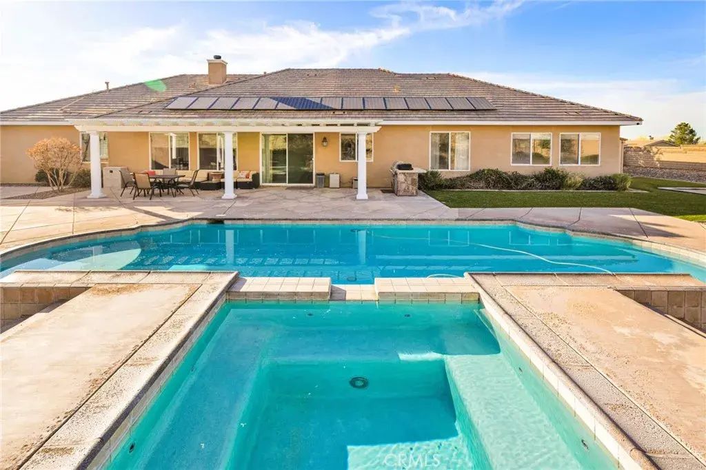 12389 Winesap, Apple Valley