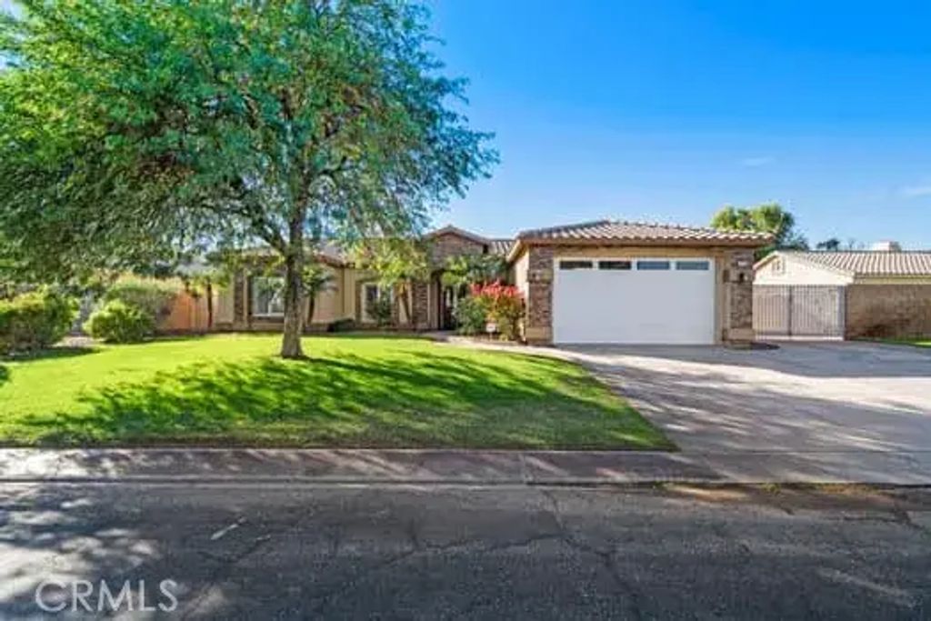2733 Sweetwater Drive, Blythe