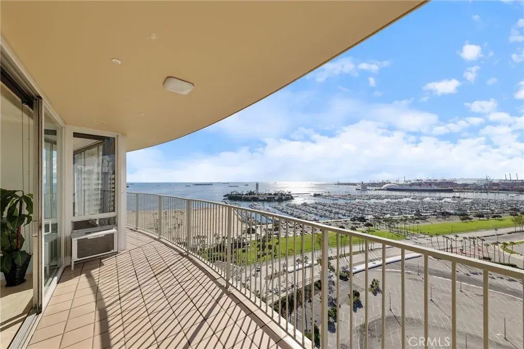 700 E Ocean Boulevard 2607, Long Beach