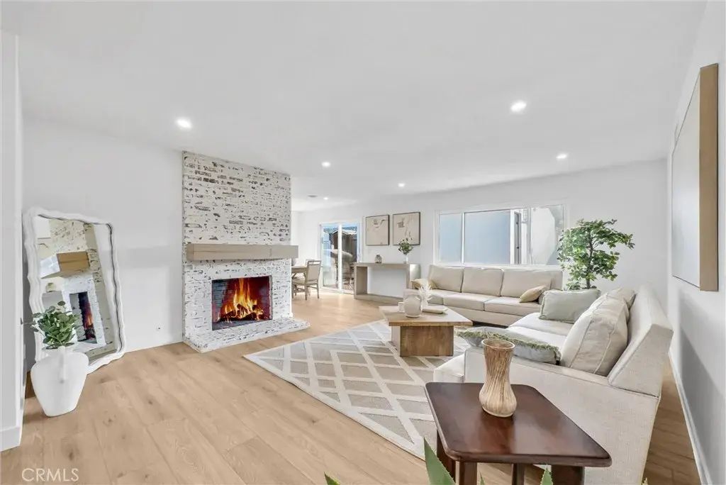 2438 E Garfield, Orange