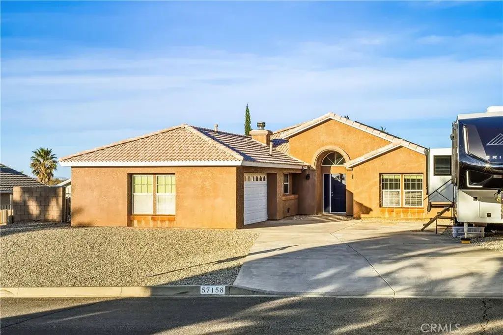 57158 Selecta, Yucca Valley