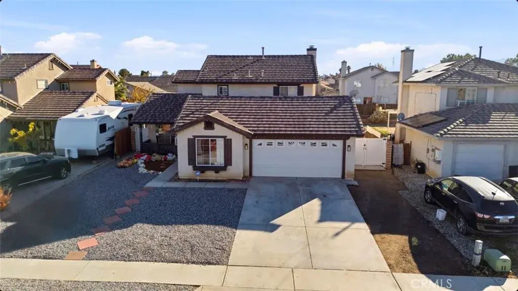 10729 Alton Court, Adelanto