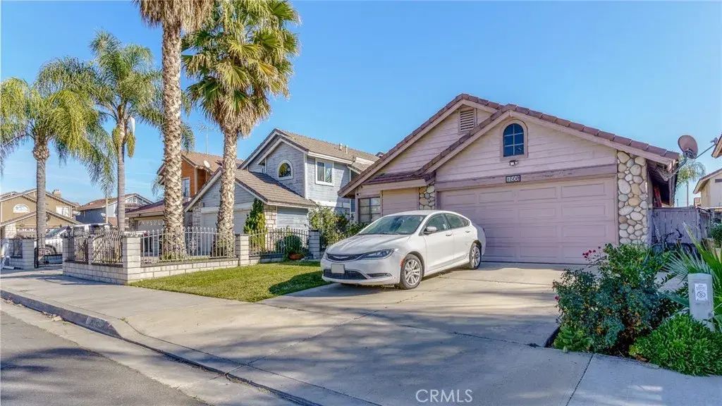 1509 Portrait, Perris
