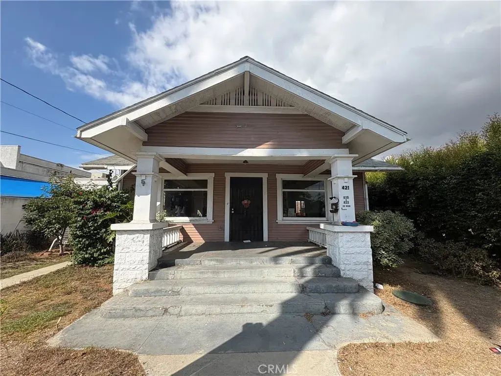419 Rose Avenue, Long Beach