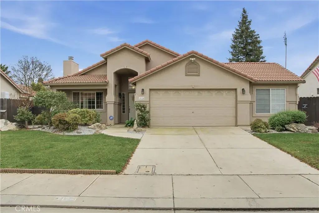 2128 Spy Glass Court, Merced
